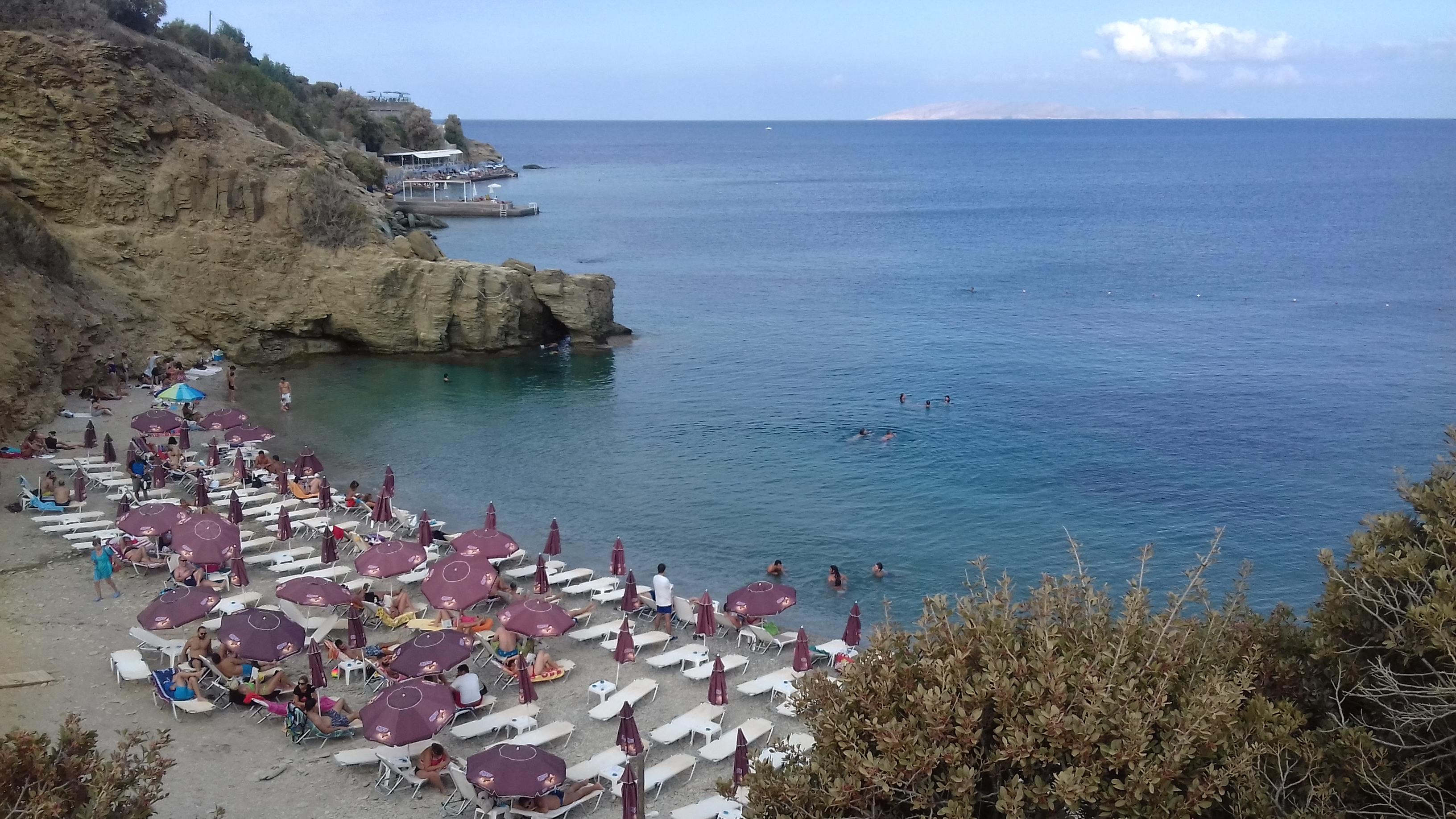 Aparthotel Iliatoras à Agia Pelagia  Extérieur photo