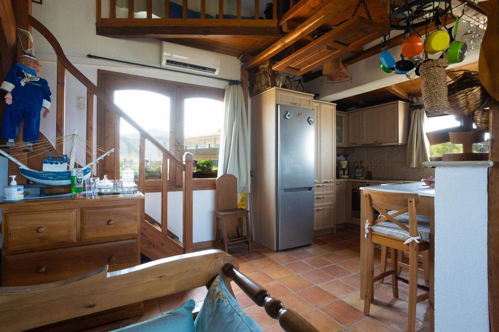 Aparthotel Iliatoras à Agia Pelagia  Extérieur photo